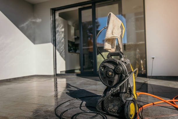 Animal Enclosure Cleaning in Butler, WI